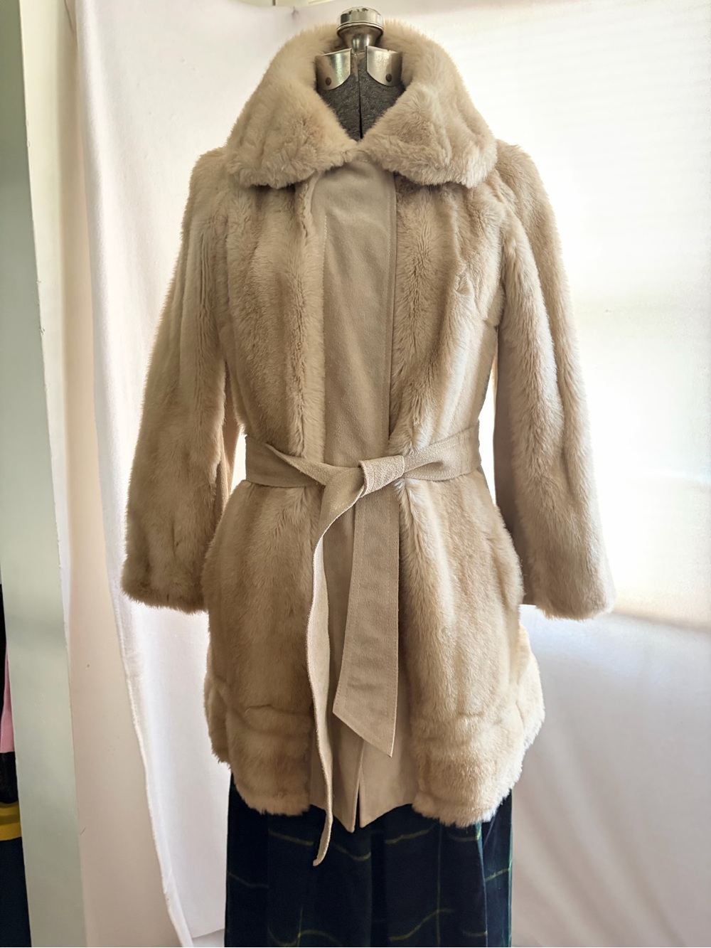 Vintage 1960s Lilli Ann faux fur and suede belted coat